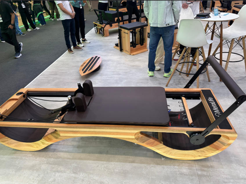 pilates reformer.jpg pilates reformer.jpg