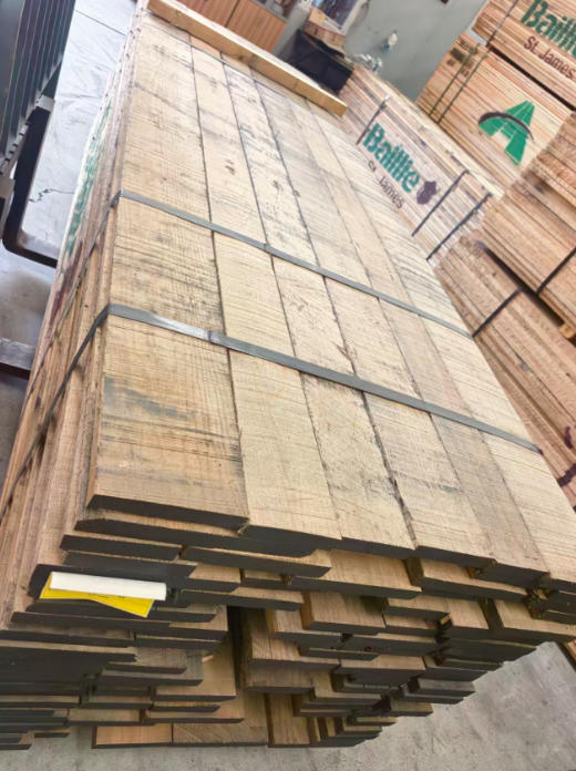 red oak.jpg red oak.jpg