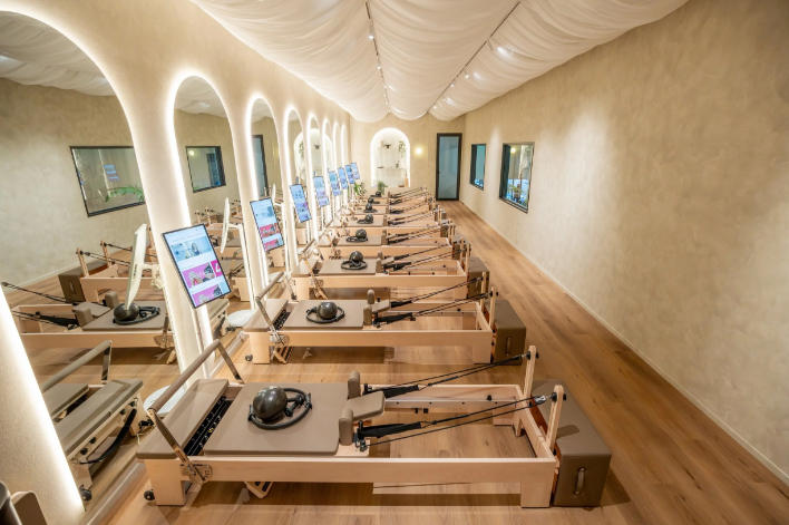 Reformer Pilates Fit Studio.jpg